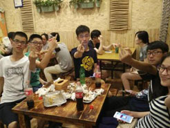 炉霍烧烤加盟,学烧烤技术,开烧烤店多少钱疯狂烤翅加盟